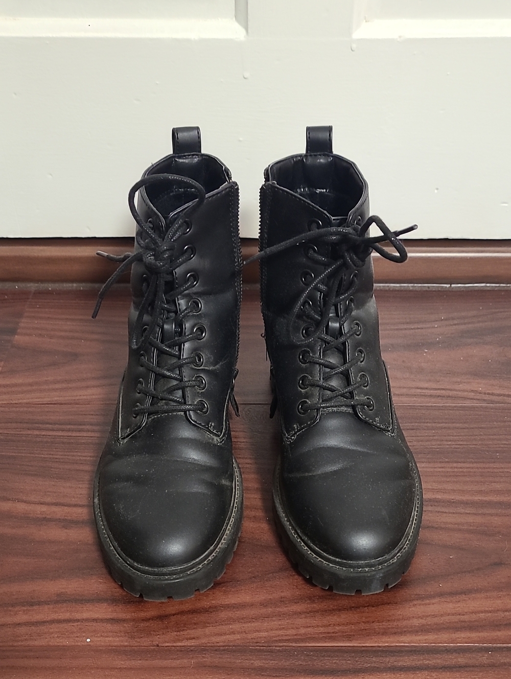 Banana Republic Women's Black Lace-Up Combat Boots